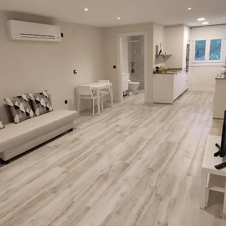 Apartment Etxezarre, En
