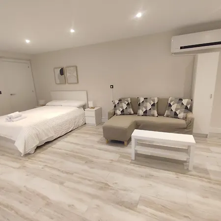 Etxezarre, En Apartman *
